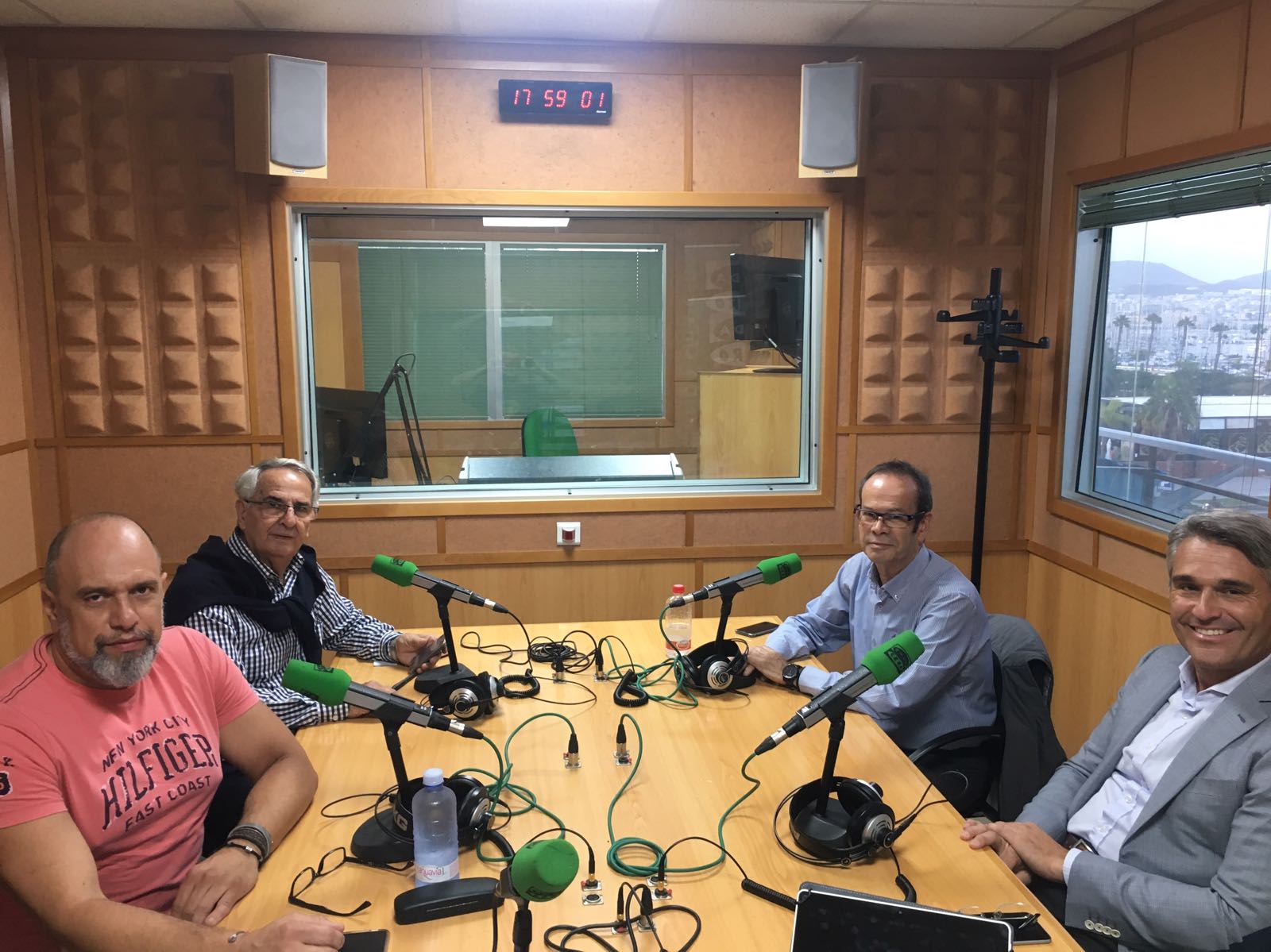 Aquí En La Onda Canarias Miércoles 08/11/2017 Aquí En La Onda Canarias Miércoles 08/11/2017