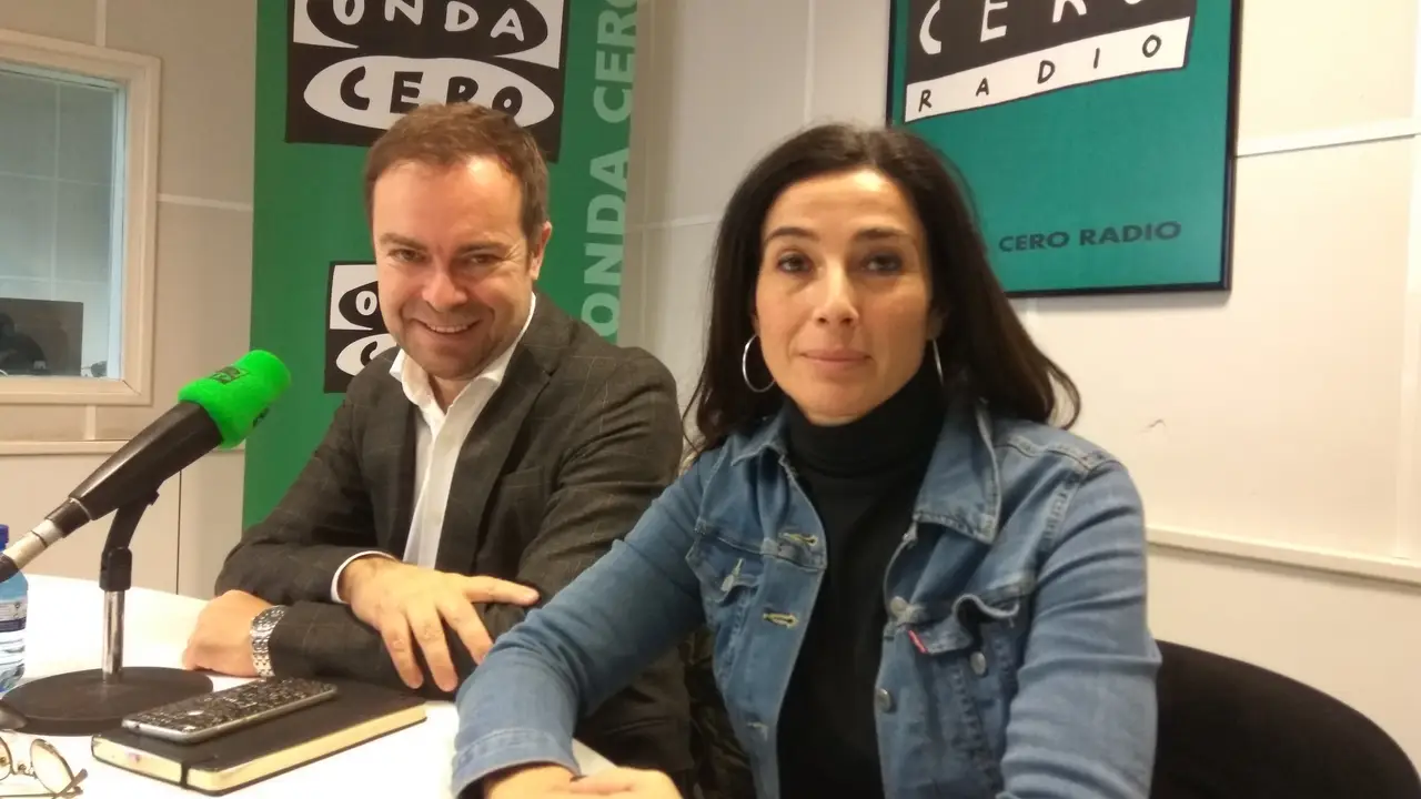 Javier Sierra y Cristina López Barrio llegan a Santander en su gira del Premio Planeta Javier Sierra y Cristina López Barrio llegan a Santander en su gira del Premio Planeta