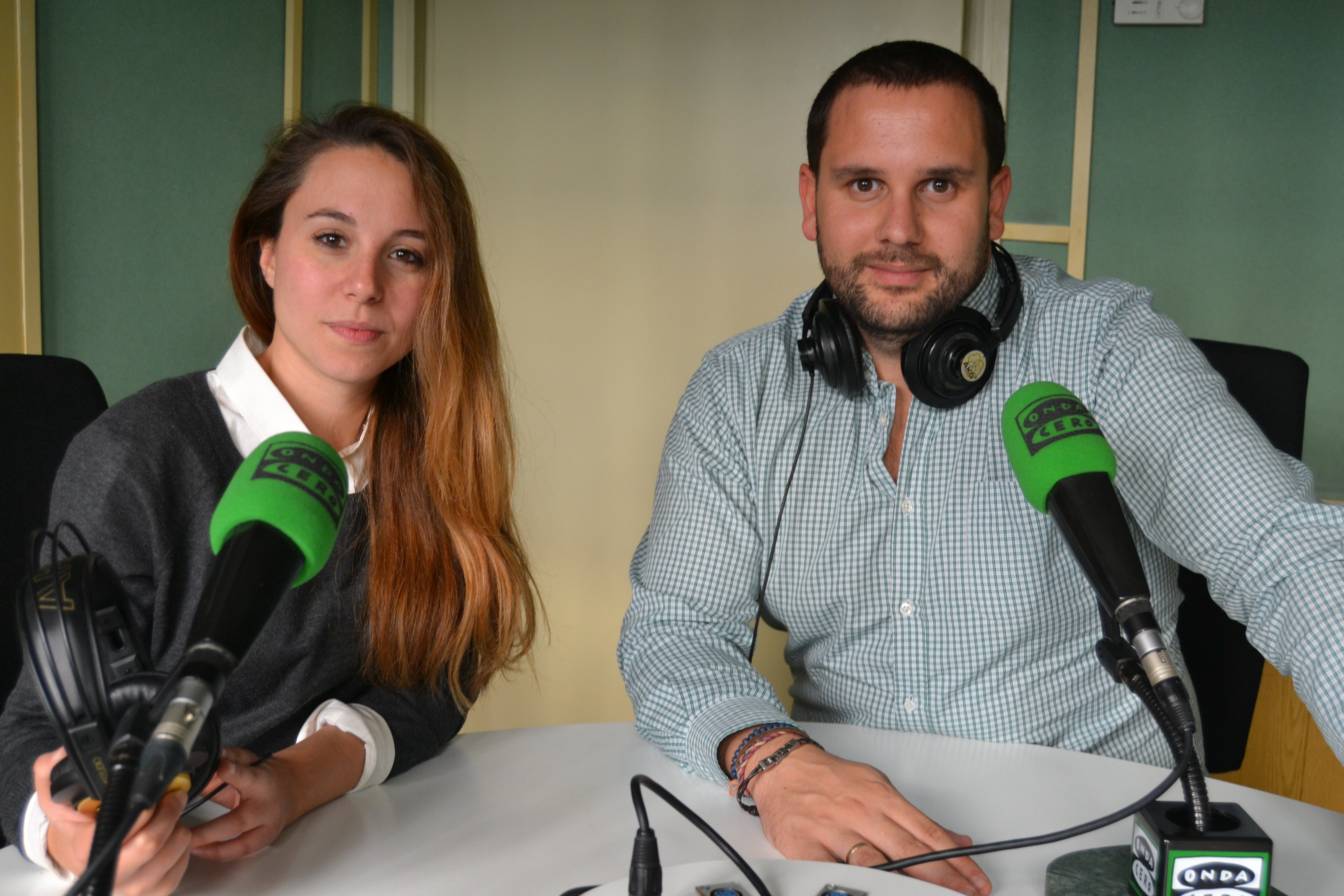 Informativo de las 13:45h en Más de Uno Granada Informativo de las 13:45h en Más de Uno Granada