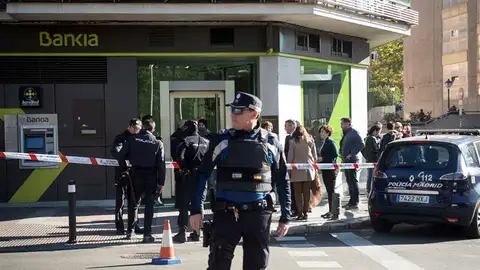 Sucursal bancaria de Usera en la que ha tenido lugar el atraco Sucursal bancaria de Usera en la que ha tenido lugar el atraco