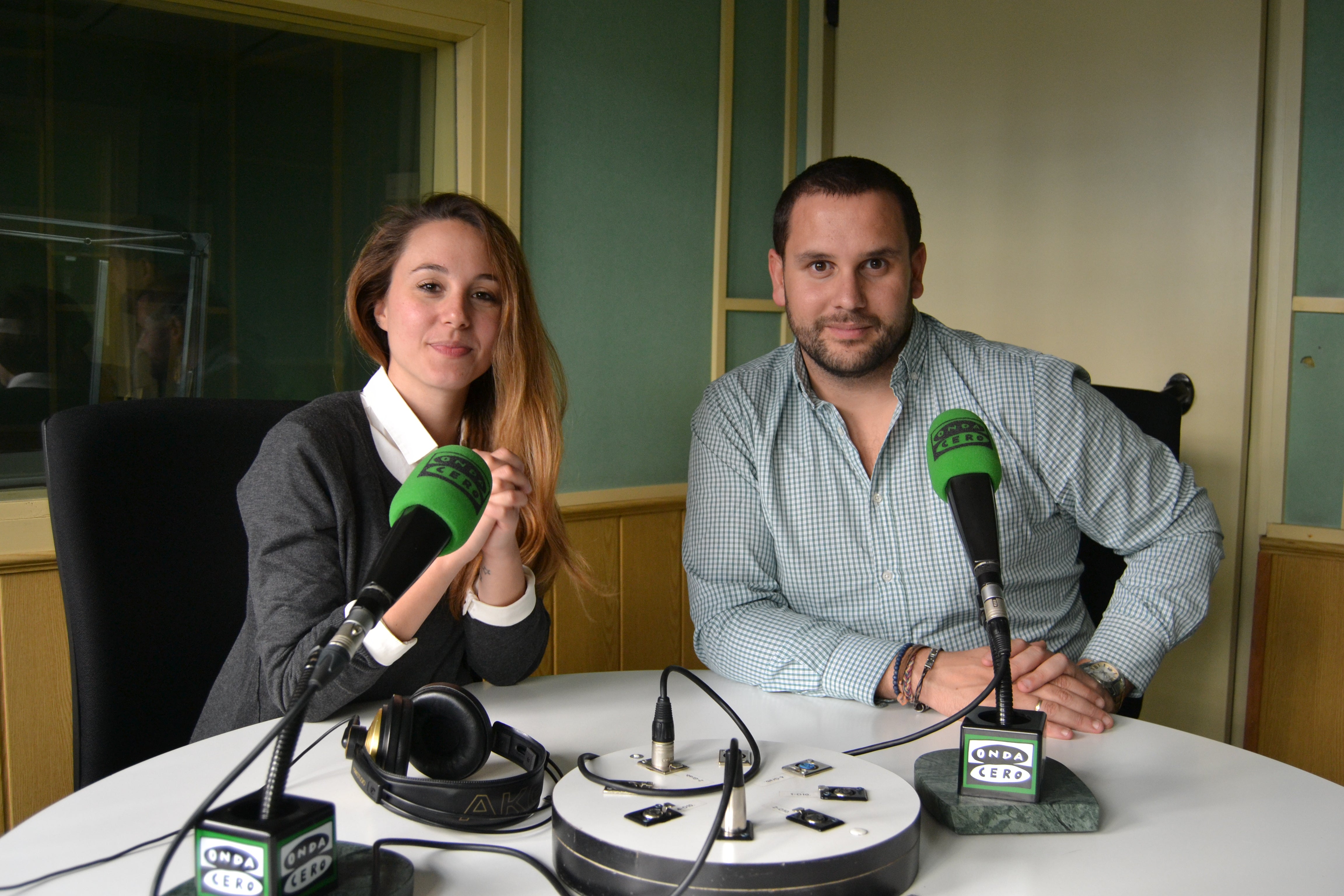 Informativo de las 13.45h en Más de Uno Granada Informativo de las 13.45h en Más de Uno Granada