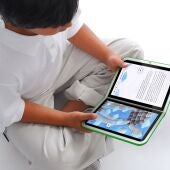 niño leyendo-un-ebook-en-tablet