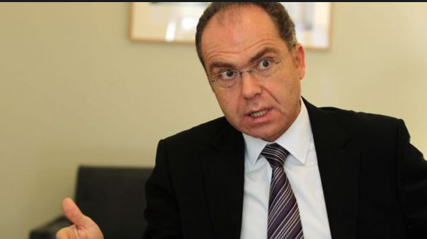 Juan Bravo: "La credibilidad se gana centímetro a centímetro y se pierde metro a metro" Juan Bravo: "La credibilidad se gana centímetro a centímetro y se pierde metro a metro"