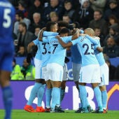 El Manchester City celebra un gol contra el Leicester