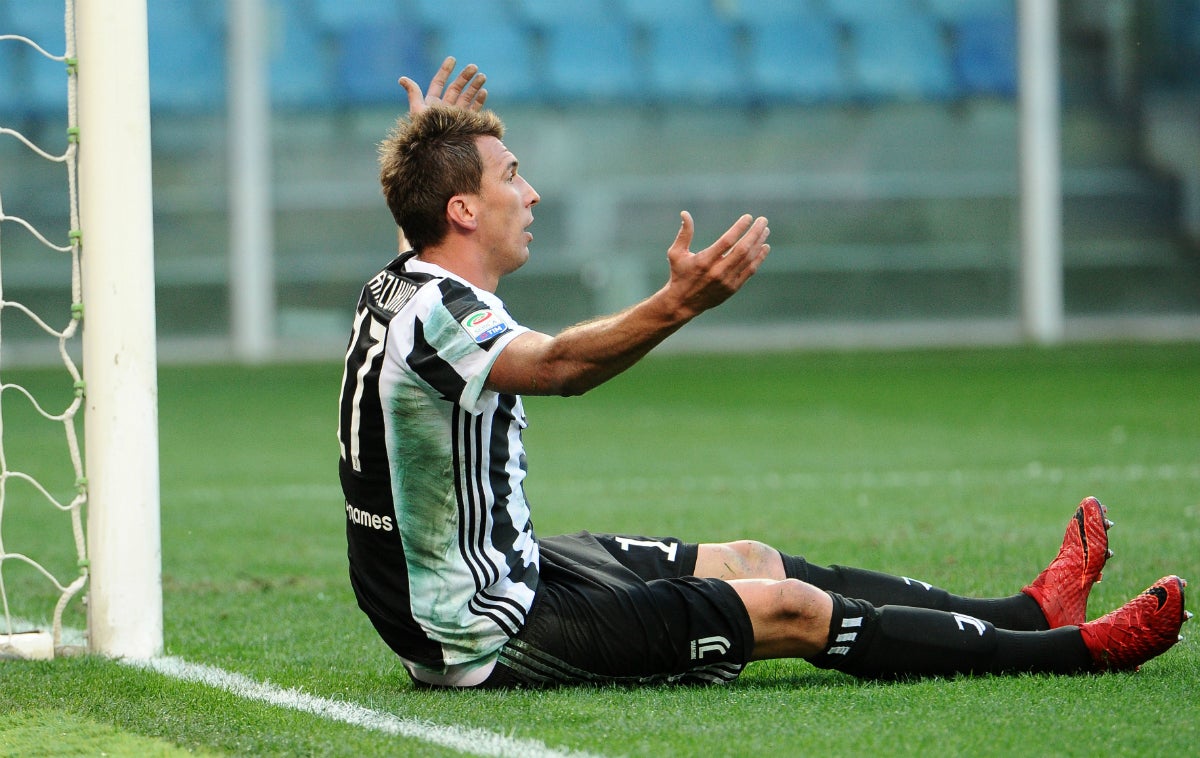 La Sampdoria sorprende y gana a una Juventus con la mente en la Champions La Sampdoria sorprende y gana a una Juventus con la mente en la Champions