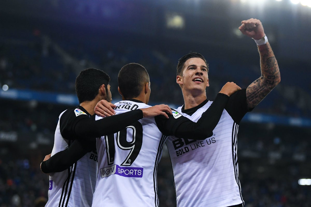 El Valencia sigue a ritmo de récord y gana por primera vez en su historia ocho partidos consecutivos en Liga El Valencia sigue a ritmo de récord y gana por primera vez en su historia ocho partidos consecutivos en Liga