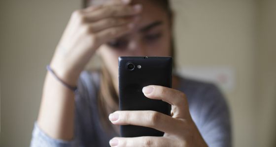 Eulalia Alemany y Bet Canal: "Muchos jóvenes asocian la violencia de género solo con las conductas más violentas" Eulalia Alemany y Bet Canal: "Muchos jóvenes asocian la violencia de género solo con las conductas más violentas"