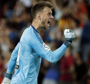 El portero del Valencia, Neto. El portero del Valencia, Neto.