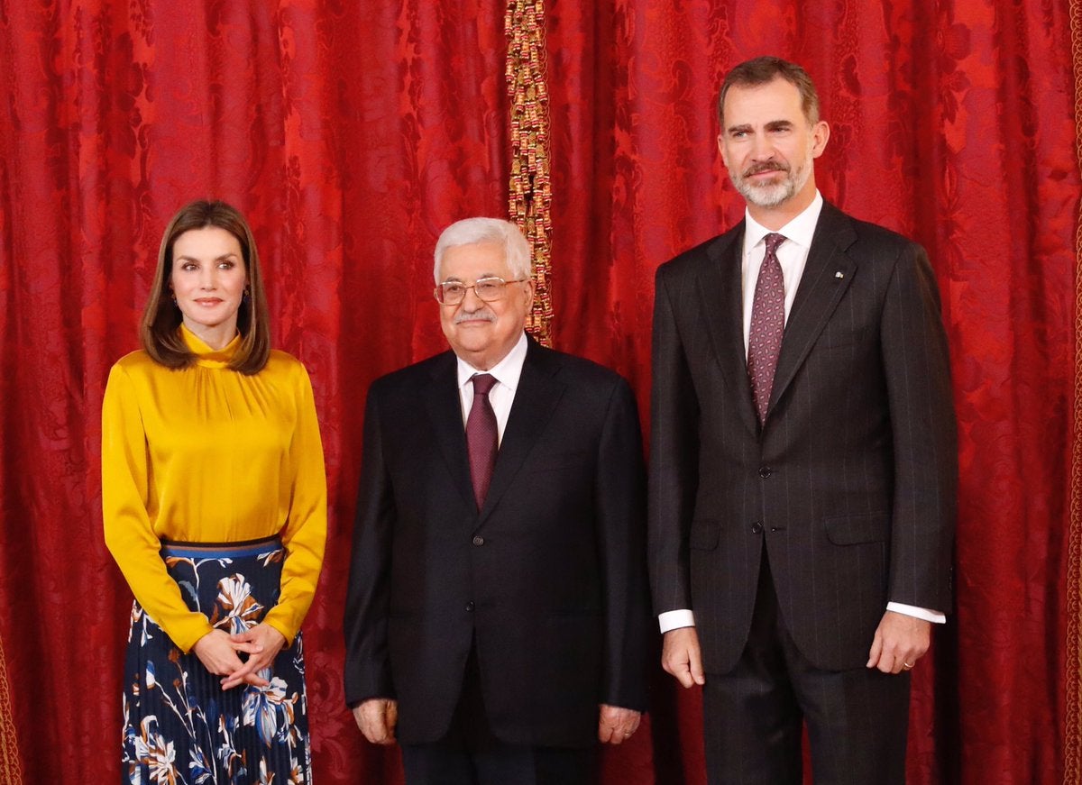 El Rey Felipe VI defiende ante Abás las "legítimas aspiraciones" a un Estado palestino El Rey Felipe VI defiende ante Abás las "legítimas aspiraciones" a un Estado palestino