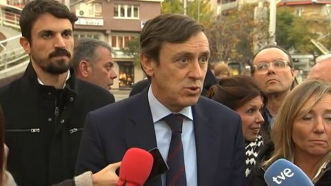 Hernando culpa al independentismo del fracaso de la candidatura de Barcelona 