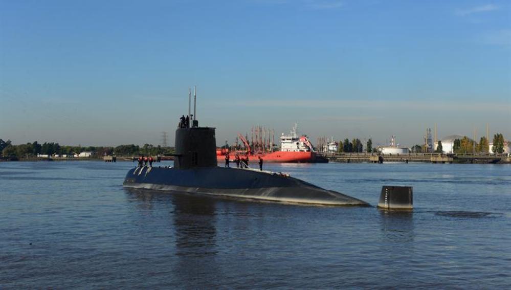 Fotografía de archivo del submarino de la Armada desaparecido