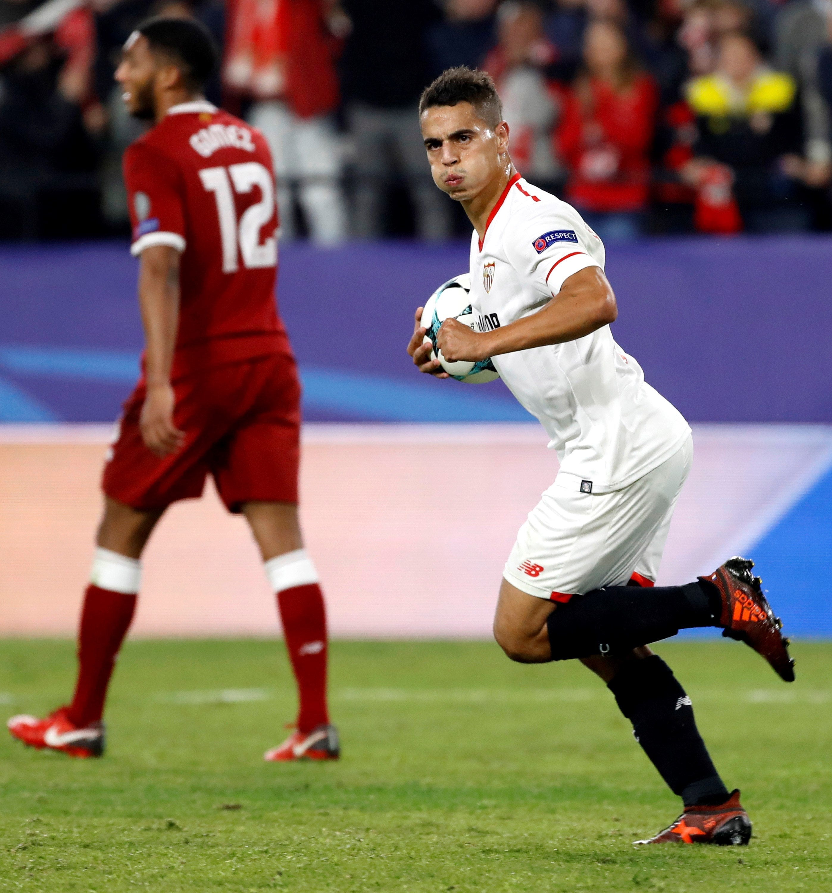 Sevilla 3-3 Liverpool. El Sevilla logra una remontada épica ante el Liverpool y deja abierta su clasificación Sevilla 3-3 Liverpool. El Sevilla logra una remontada épica ante el Liverpool y deja abierta su clasificación