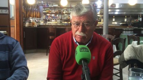 Mart&iacute;n Aguilar, consejero consultivo del M&aacute;laga, en la Taberna Cantarrana