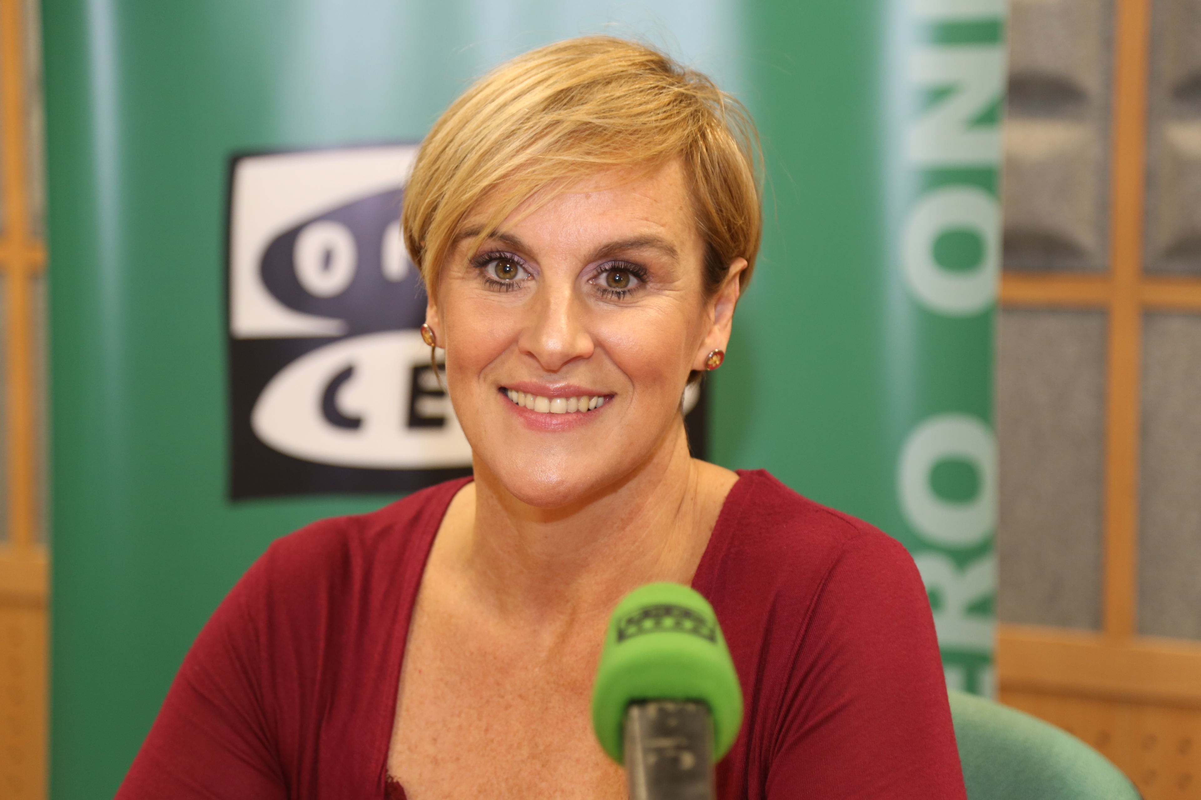 Itxaso Atutxa: "La izquierda abertzale antes estaba supeditada a las pistolas y ahora lo está al sindicato ELA" Itxaso Atutxa: "La izquierda abertzale antes estaba supeditada a las pistolas y ahora lo está al sindicato ELA"