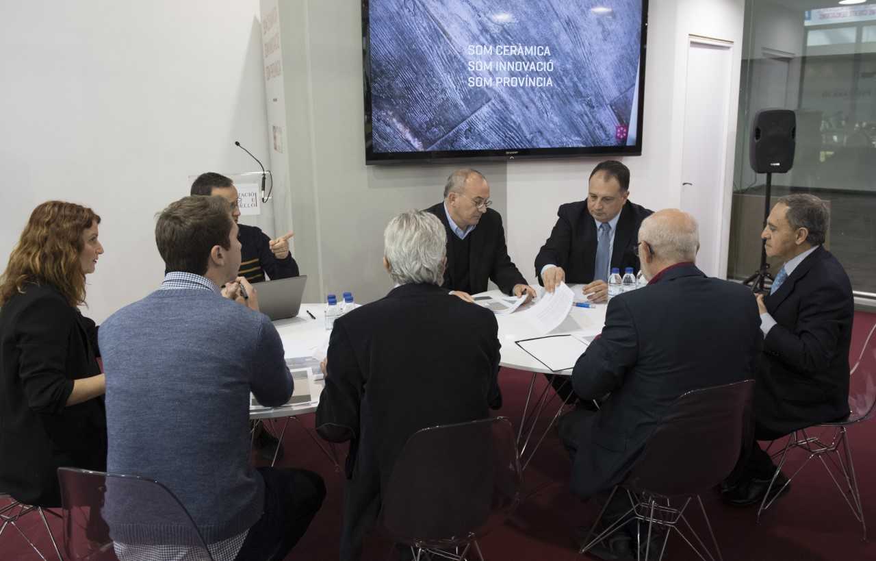 La Diputación reconoce la actividad escultórica de Castellón con el I Concurso Provincial de Escultura Cerámica 2018 La Diputación reconoce la actividad escultórica de Castellón con el I Concurso Provincial de Escultura Cerámica 2018