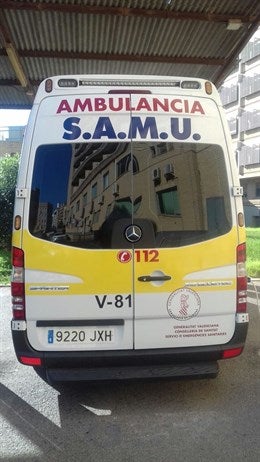 Se ensarta la valla de su casa en el hombro al saltar porque iba sin llaves Se ensarta la valla de su casa en el hombro al saltar porque iba sin llaves