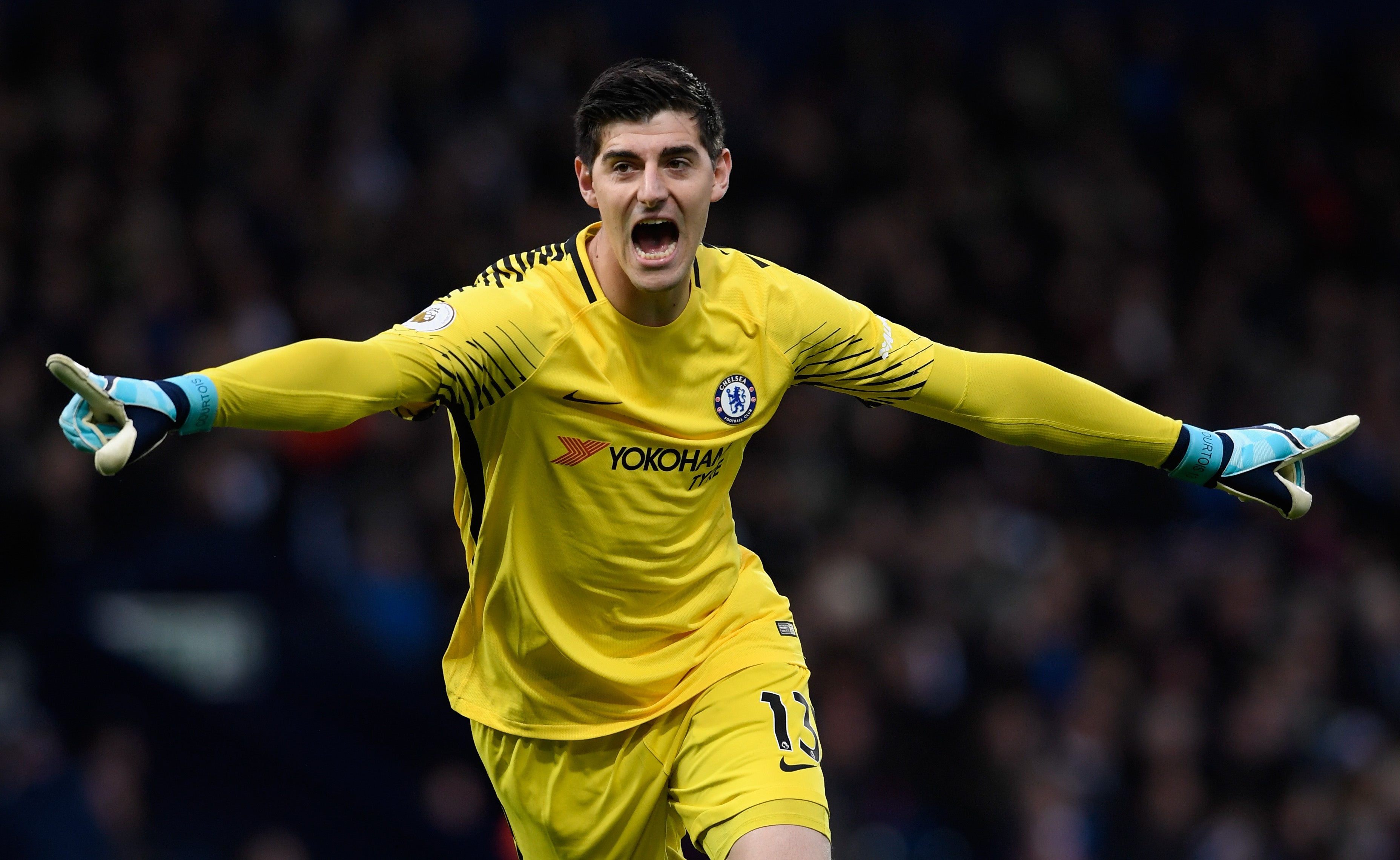 Courtois: "Me queda un año de contrato y después del Mundial hablaré con el Chelsea" Courtois: "Me queda un año de contrato y después del Mundial hablaré con el Chelsea"