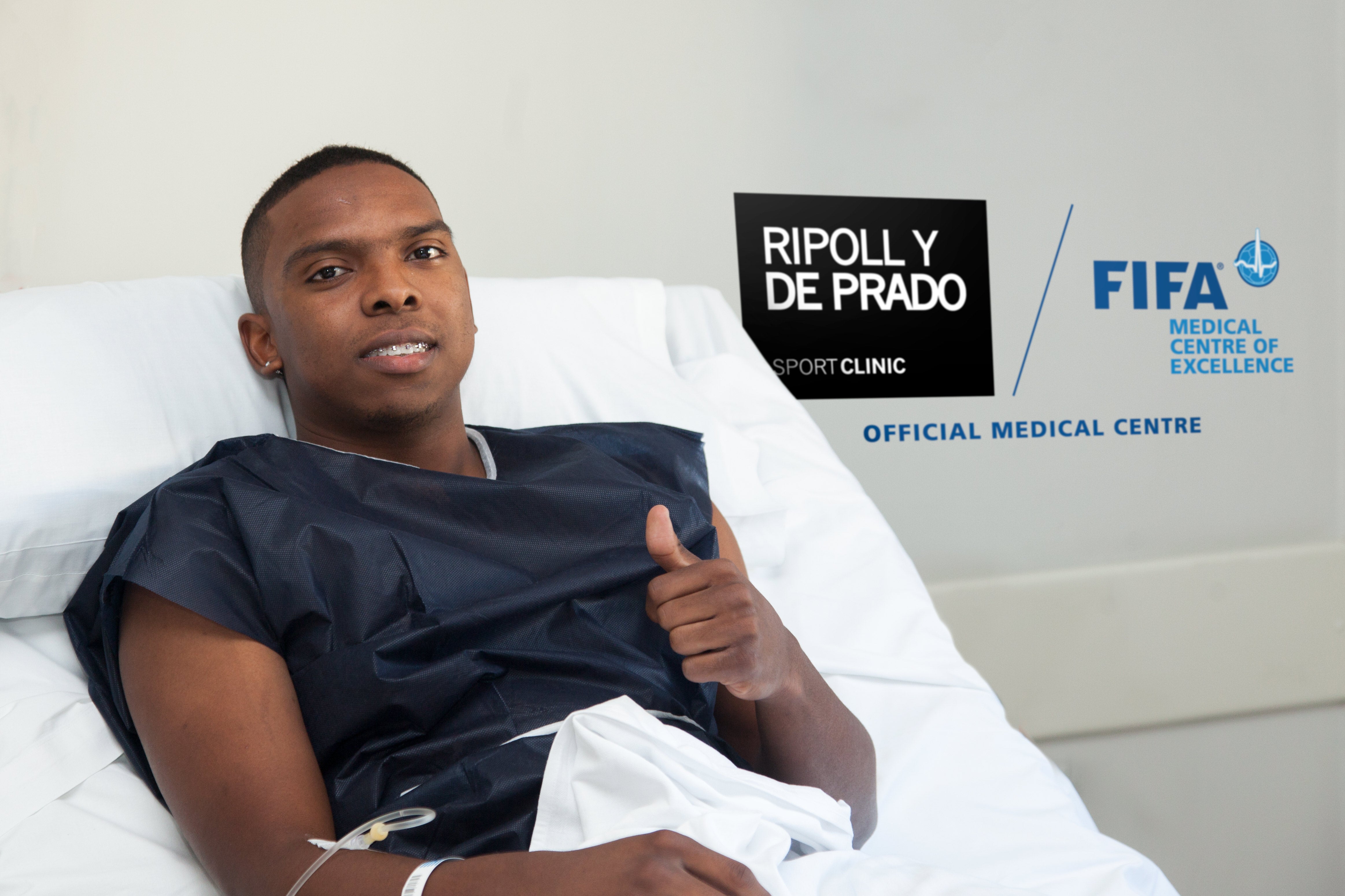 Corozo tendrá que estar cuatro meses de baja en el Elche por su lesión en la rodilla Corozo tendrá que estar cuatro meses de baja en el Elche por su lesión en la rodilla