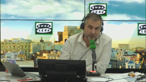 Monólogo de Alsina: "Al PNV se le apareció la Virgen cuando el PSOE dijo no a los Presupuestos de Rajoy" Monólogo de Alsina: "Al PNV se le apareció la Virgen cuando el PSOE dijo no a los Presupuestos de Rajoy"