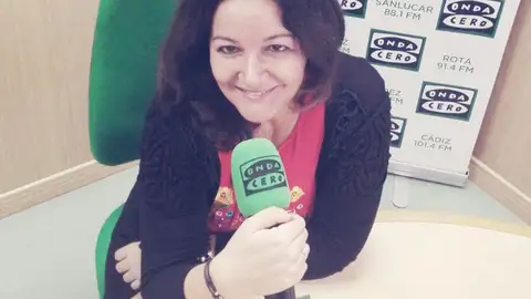 Carmen Paúl. Cádiz en la Onda. Onda Cero Cádiz Carmen Paúl presenta el magacín Cádiz en la Onda.