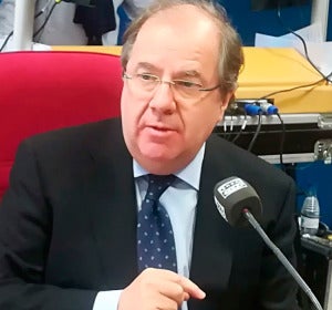 Juan Vicente Herrera durante una entrevista en Onda Cero Juan Vicente Herrera durante una entrevista en Onda Cero