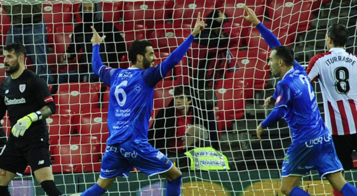 Álvaro Muñiz, autor del gol que eliminó al Athletic: "He tenido un día de locos" Álvaro Muñiz, autor del gol que eliminó al Athletic: "He tenido un día de locos"