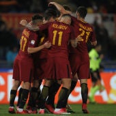 La Roma celebra un gol