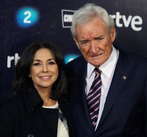 Luis del olmo e Isabel Gemio en la presentación de 'Imprescindibles' Luis del olmo e Isabel Gemio en la presentación de 'Imprescindibles'