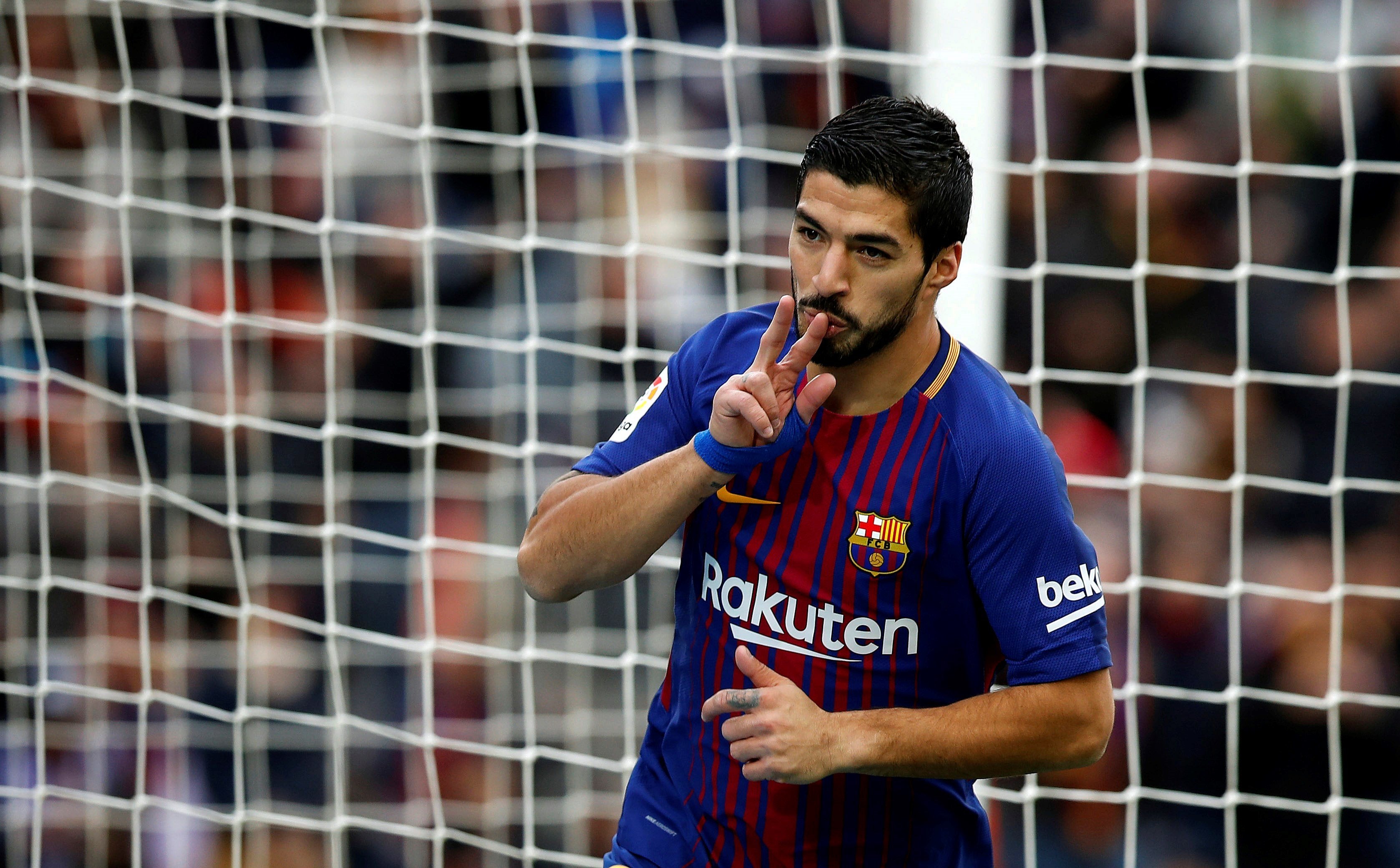 Luis Suárez empata a Arocha y se coloca como décimo máximo goleador histórico del Barcelona Luis Suárez empata a Arocha y se coloca como décimo máximo goleador histórico del Barcelona