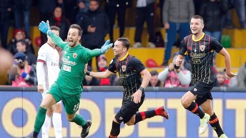 Brignoli, portero del Benevento marc&oacute; el gol de empate