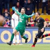 Brignoli, portero del Benevento marcó el gol de empate