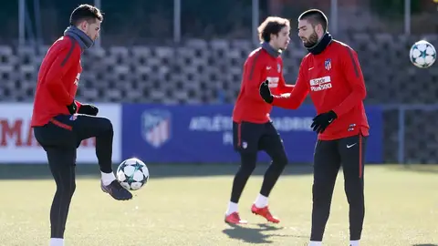 Losa jugadores del Atlético se entrenan antes de la Champions Losa jugadores del Atlético se entrenan antes de la Champions