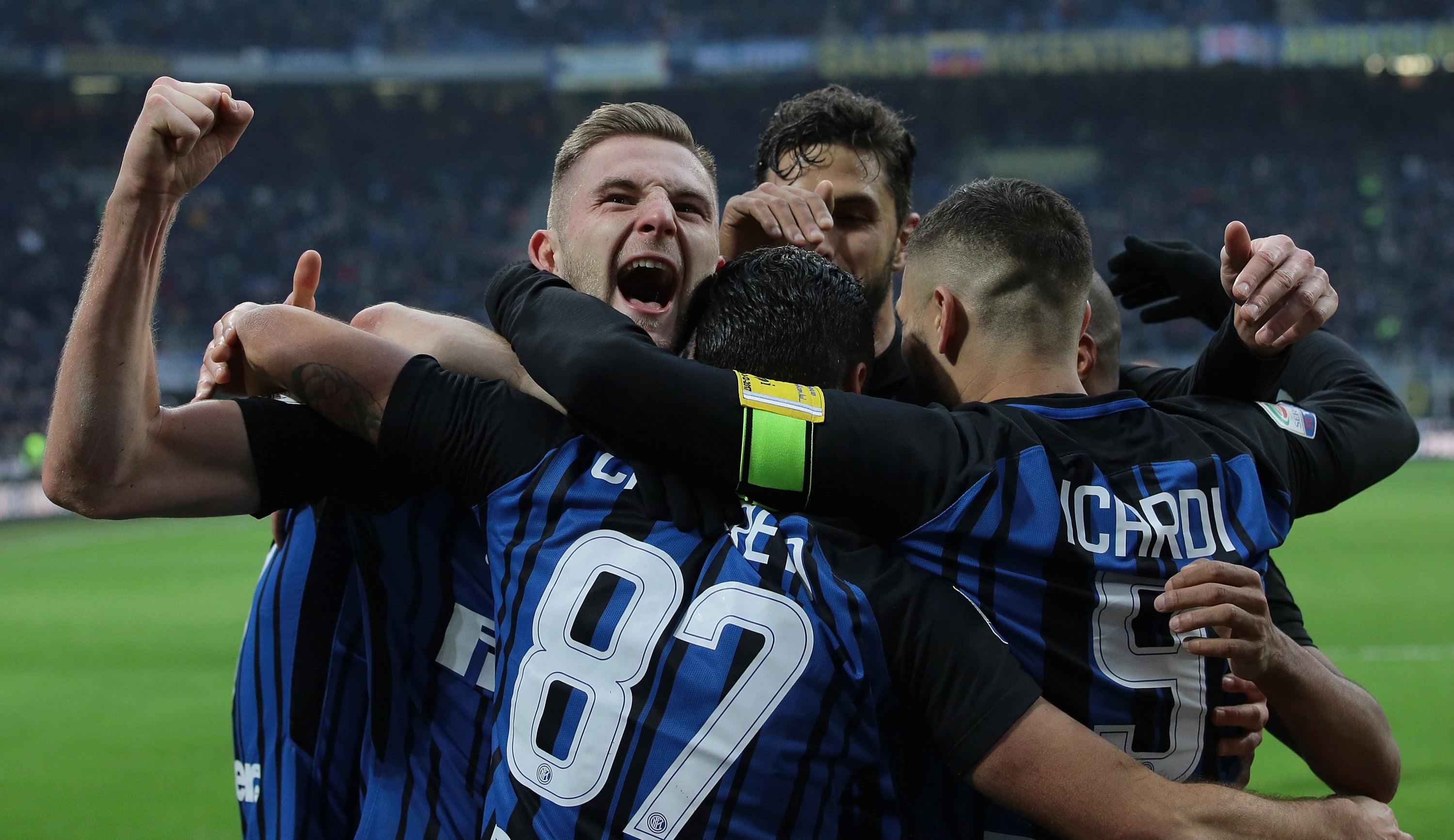 El Inter de Milán golea al Chievo y se coloca líder de la Serie A El Inter de Milán golea al Chievo y se coloca líder de la Serie A