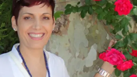 ROSARIO CASES FUNDADORA DE 'REGALOS DE AMOR' Entrevista con la presidenta de la ONG Regalos de Amor