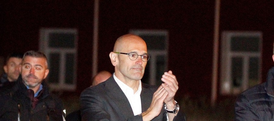 El exconseller de la Generalitat Raül Romeva, a su salida de la prisión de Estremera El exconseller de la Generalitat Raül Romeva, a su salida de la prisión de Estremera