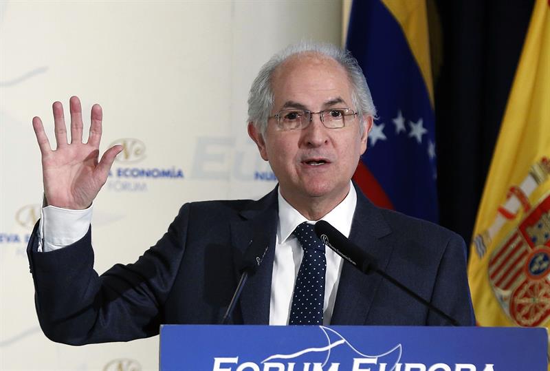 Antonio Ledezma: "Edmundo cumplió su papel y ahora es más útil que siga vivo a que sea un mártir" Antonio Ledezma: "Edmundo cumplió su papel y ahora es más útil que siga vivo a que sea un mártir"