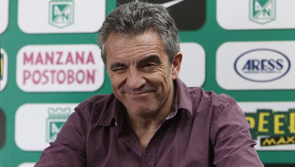 El entrenador Juanma Lillo.