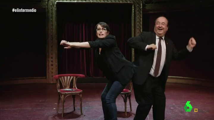 La tele con Monegal: "Iceta desoye a sus asesores y vuelve a bailar en 'El Intermedio'" La tele con Monegal: "Iceta desoye a sus asesores y vuelve a bailar en 'El Intermedio'"