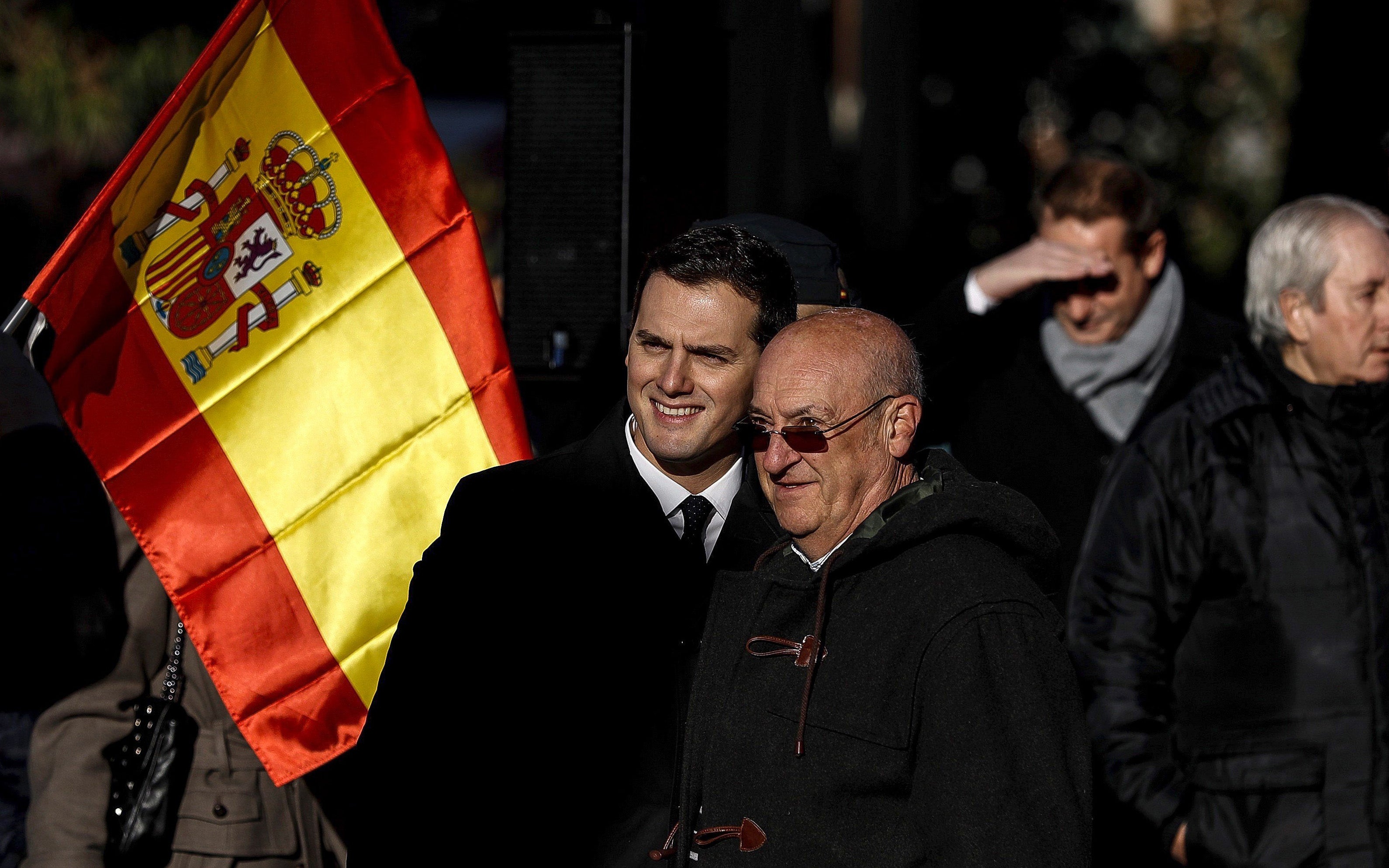 Rivera abre la puerta a gobernar la Generalitat con el PSC Rivera abre la puerta a gobernar la Generalitat con el PSC