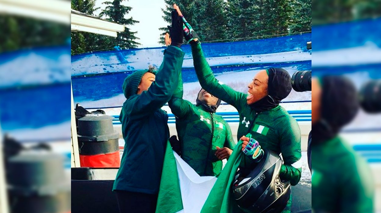 Tres mujeres nigerianas que logran un hito en el mundo del deporte formando un equipo de trineo sobre hielo Tres mujeres nigerianas que logran un hito en el mundo del deporte formando un equipo de trineo sobre hielo