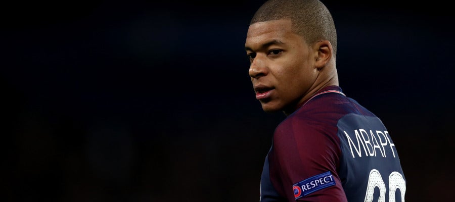 Mbappé, en un partido con el PSG Mbappé, en un partido con el PSG