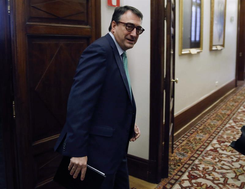 El PNV dice sí a reformar la Constitución si se aborda la cuestión vasca y catalana El PNV dice sí a reformar la Constitución si se aborda la cuestión vasca y catalana