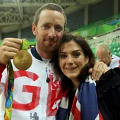 Bradley Wiggins junto a su esposa Catherine Bradley Wiggins junto a su esposa Catherine