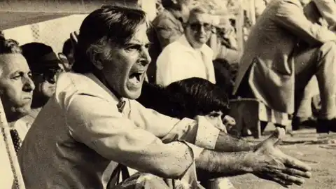 Felipe Mesones, en su etapa como entrenador del Elche CF. OBITUARIO