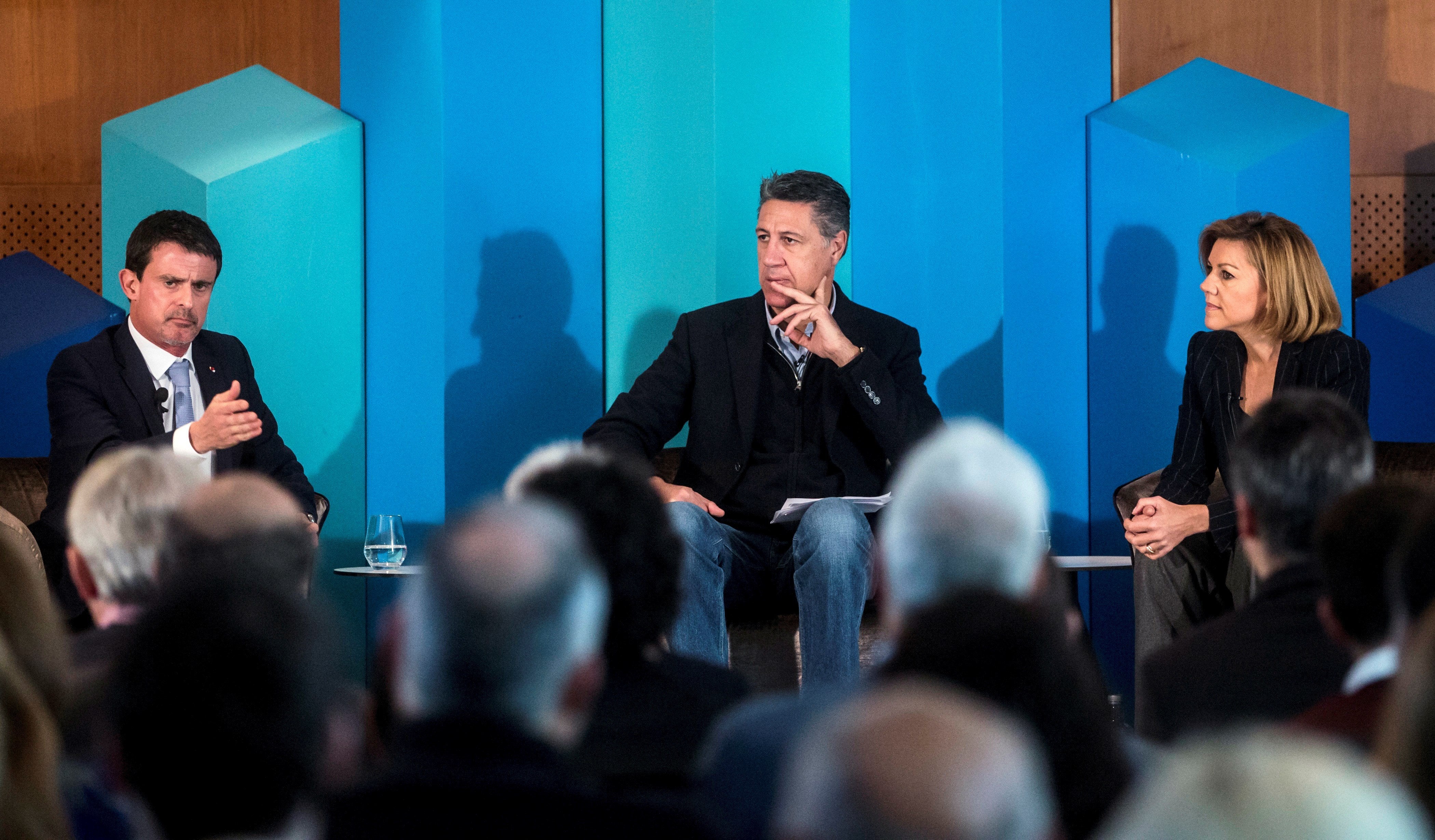 Manuel Valls apoya junto al PP la aplicación del 155 y una España unida Manuel Valls apoya junto al PP la aplicación del 155 y una España unida