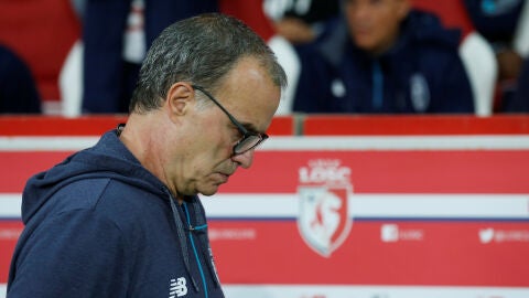 Bielsa, durante un partido con el Lille