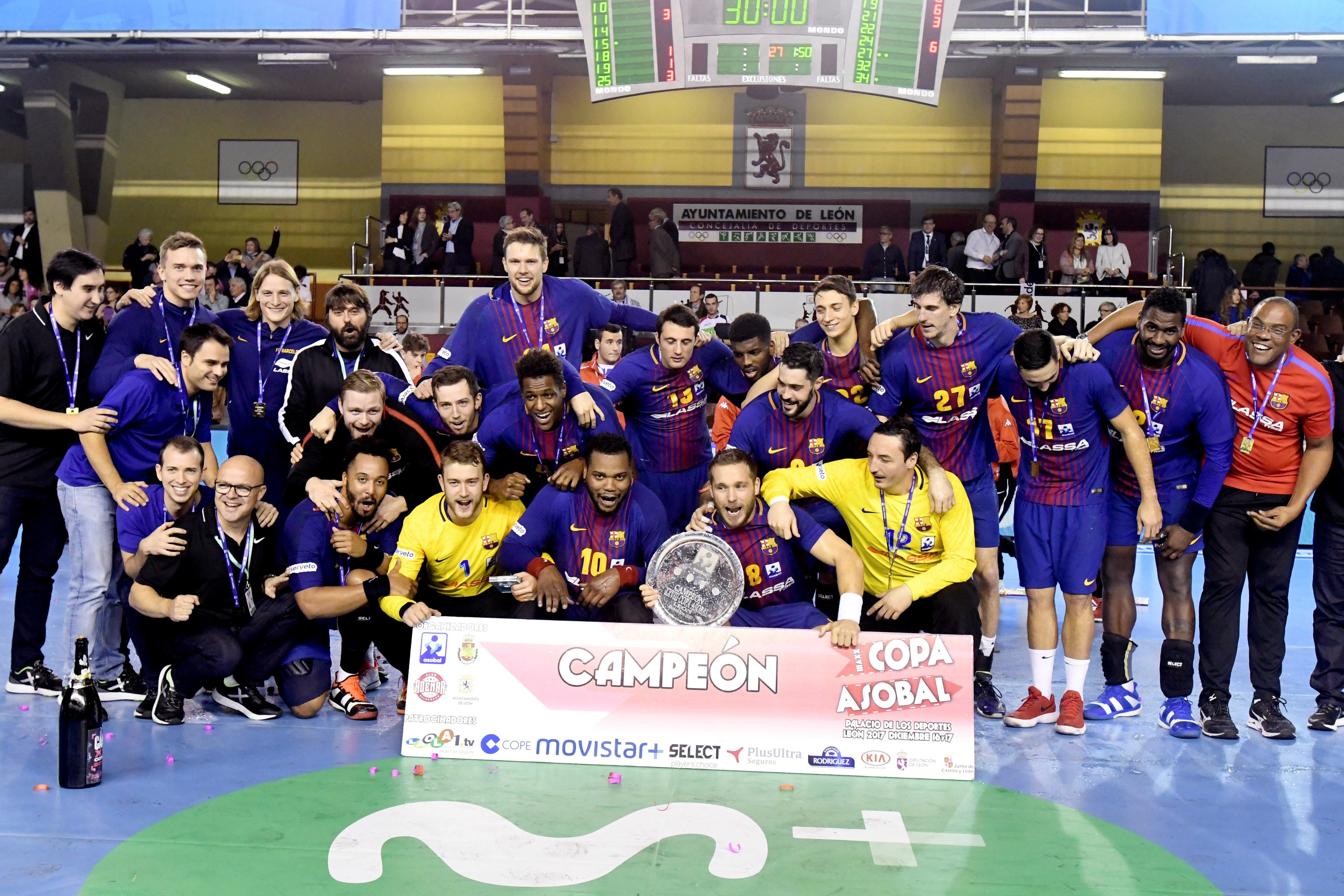 El Barcelona de balonmano gana su séptima Copa ASOBAL consecutiva El Barcelona de balonmano gana su séptima Copa ASOBAL consecutiva