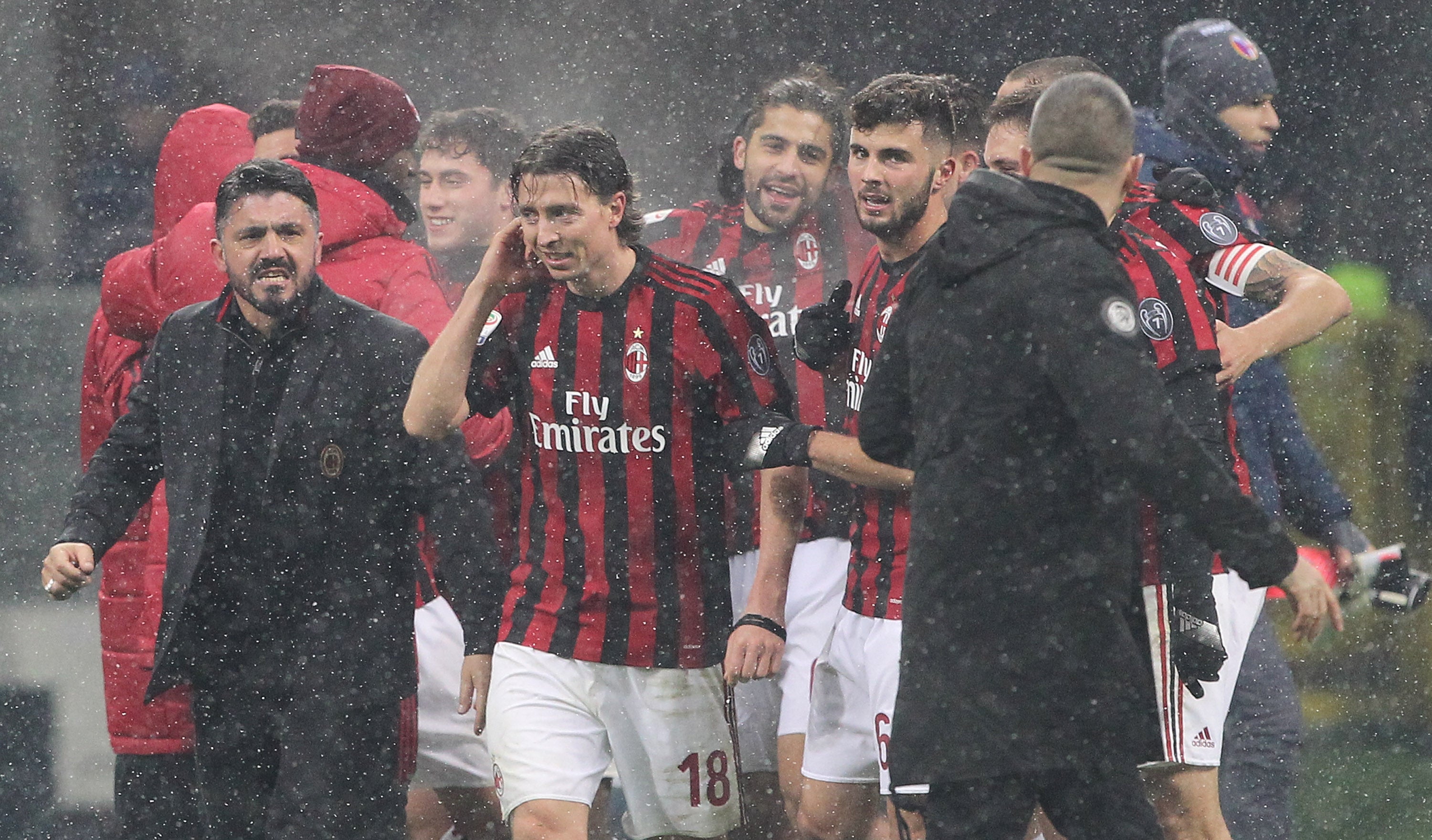 Gattuso, sobre el futuro de Higuaín: "Si dependiera de mí le secuestraría" Gattuso, sobre el futuro de Higuaín: "Si dependiera de mí le secuestraría"