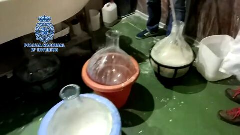 La polic&iacute;a desmantela dos laboratorios de droga y detiene al "cocinero" del speed