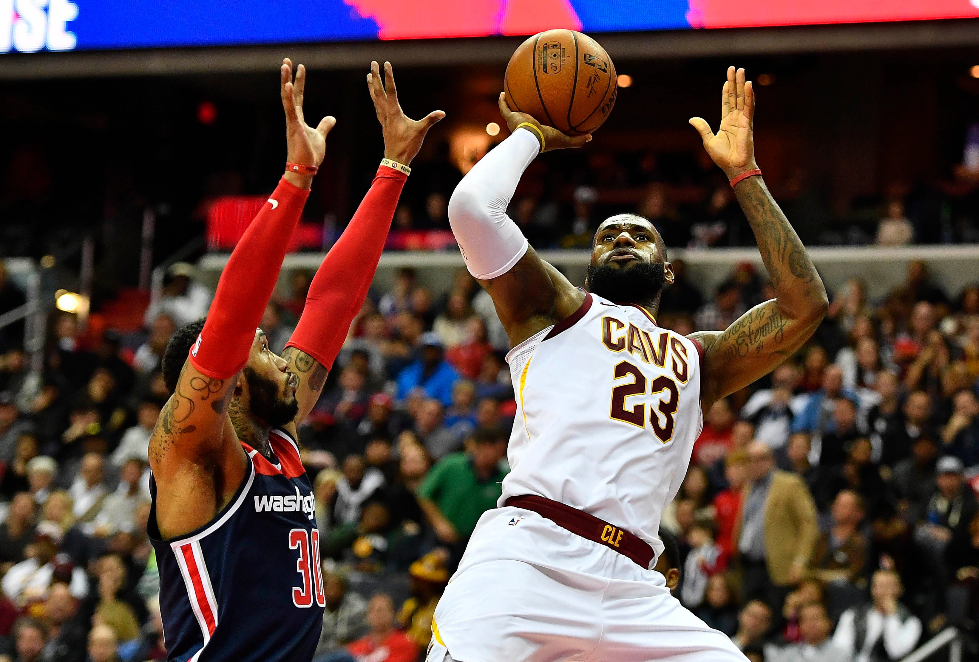 Victoria de los Cavaliers de Calderón ante los Wizards Victoria de los Cavaliers de Calderón ante los Wizards